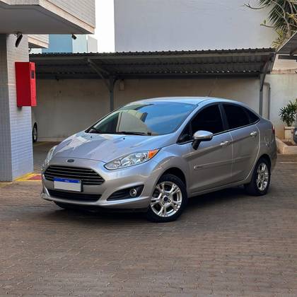 FORD FIESTA 1.6 SE SEDAN 16V FLEX 4P POWERSHIFT